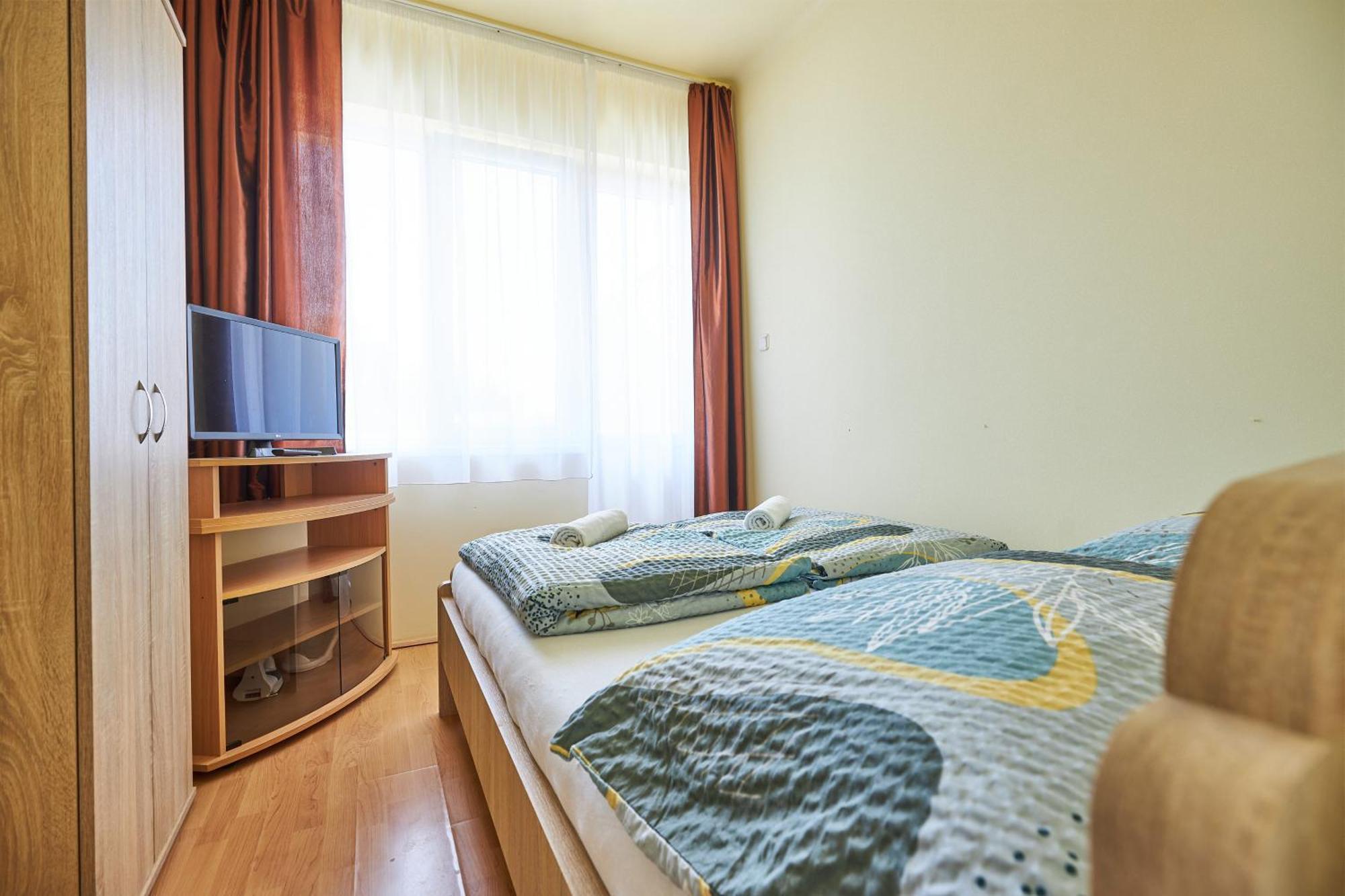 ADA 2 Apartmanház Hajduszoboszlo Exterior foto
