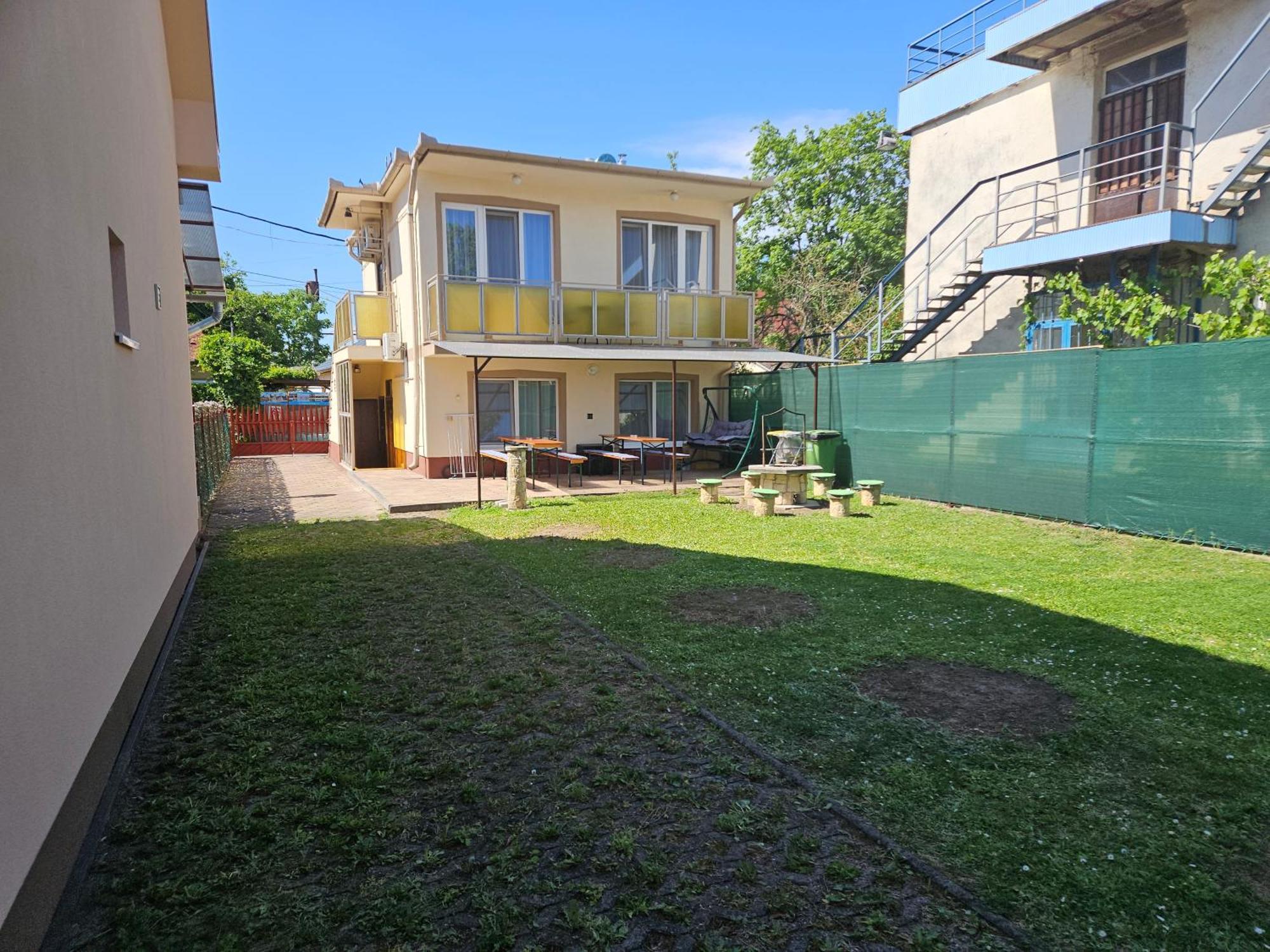 ADA 2 Apartmanház Hajduszoboszlo Exterior foto