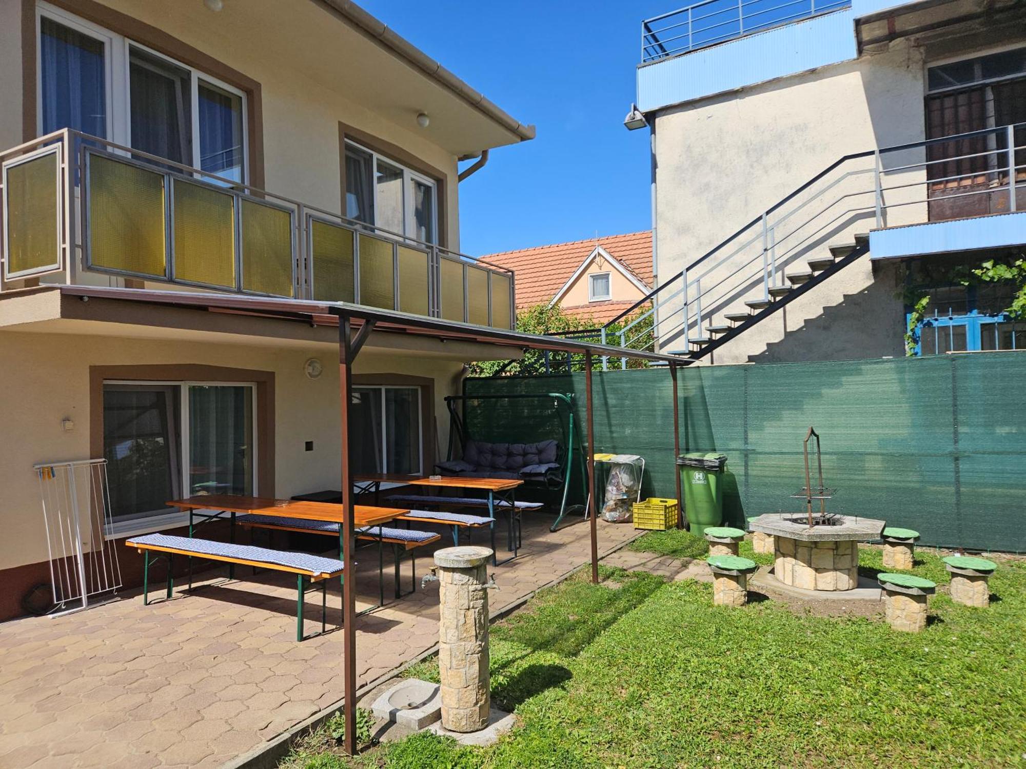 ADA 2 Apartmanház Hajduszoboszlo Exterior foto