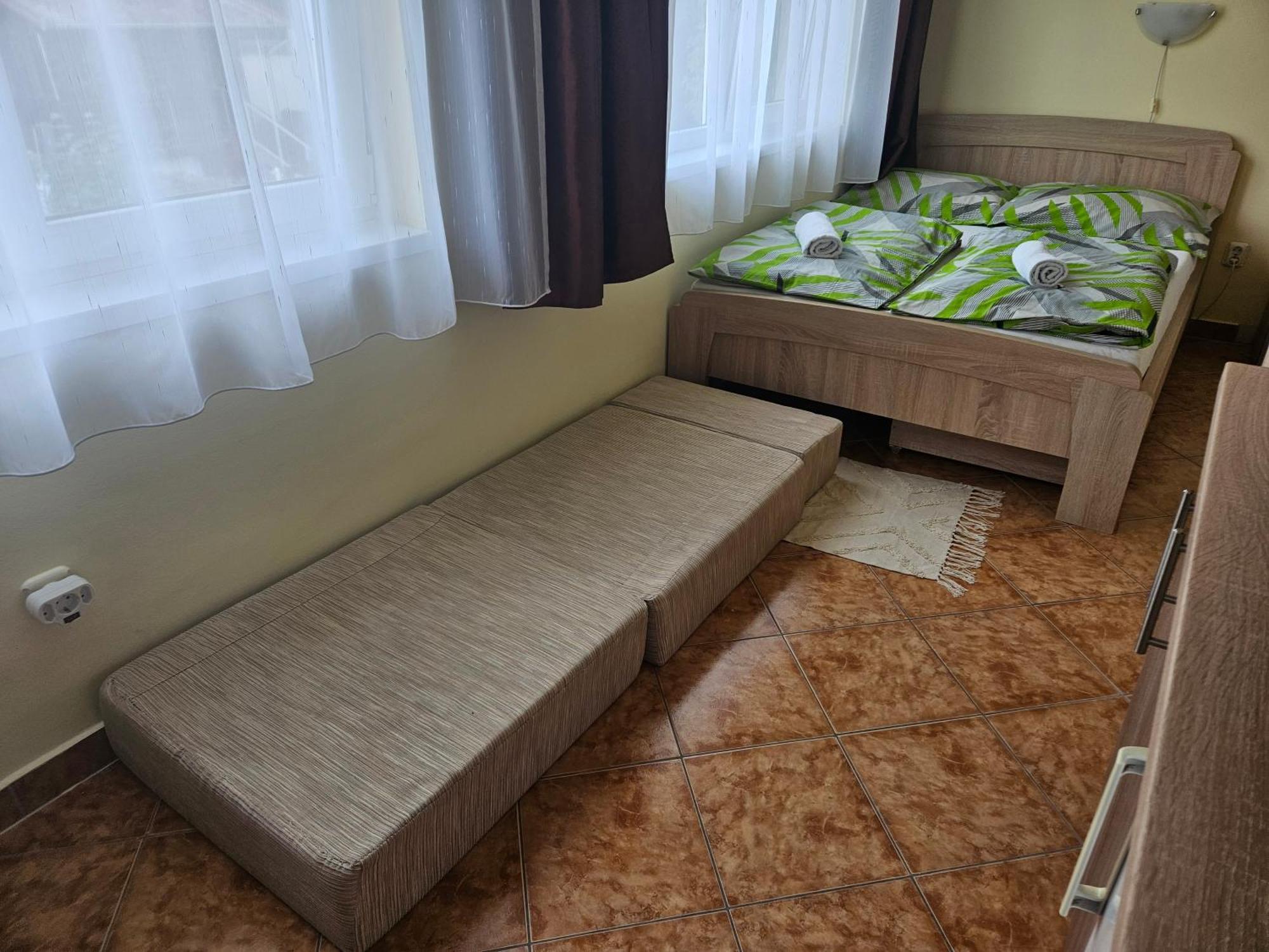 ADA 2 Apartmanház Hajduszoboszlo Exterior foto